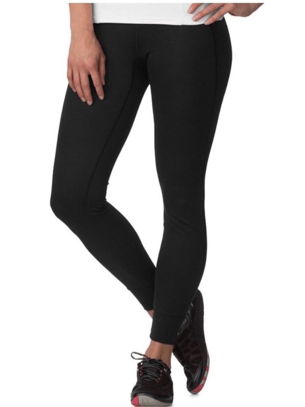 Patagonia medium Capilene lined thermal leggings black zip pocket active hiking